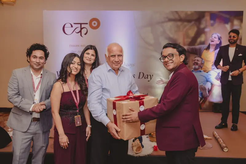 Guest felicitation at the Ekaan Wellness event